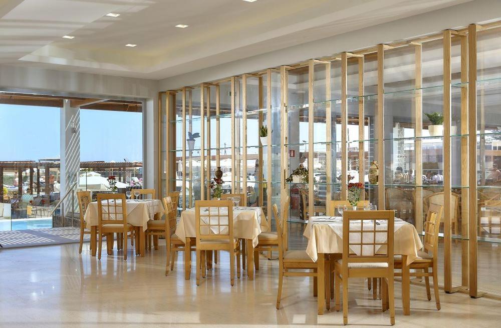 Astir Beach Hotel Guwes Zewnętrze zdjęcie